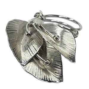 Vintage KRAMER NY Silvertone 3-D Leaves Berries Floral Brooch Estate